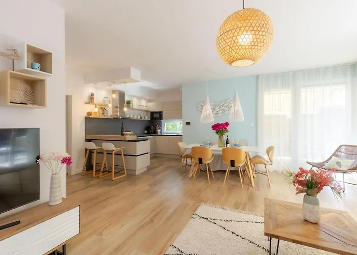 Balaton Breeze Pihenohaz By Bltn 別荘